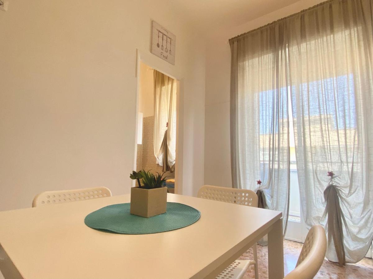 Guest House Service - Modugno Extérieur photo