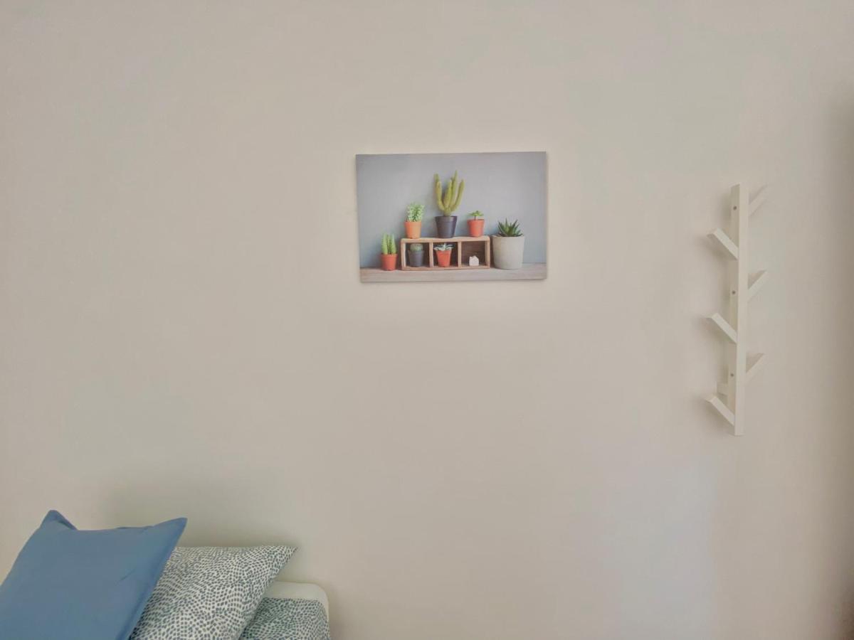 Guest House Service - Modugno Extérieur photo