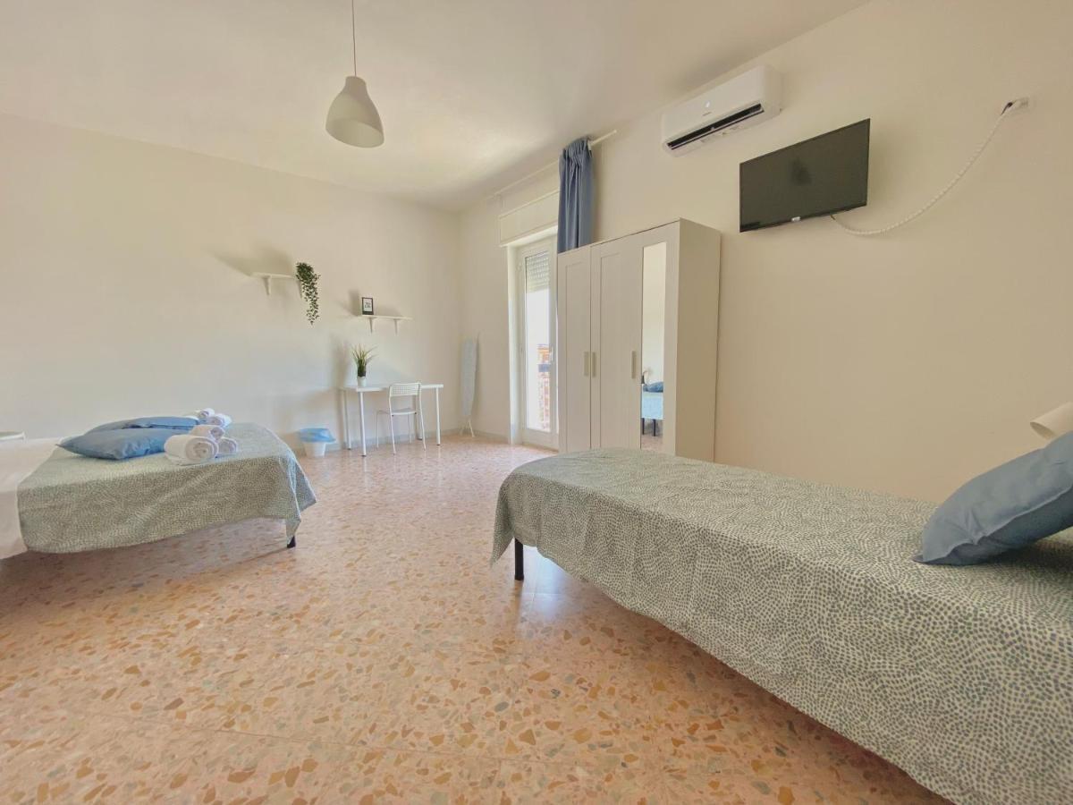 Guest House Service - Modugno Extérieur photo